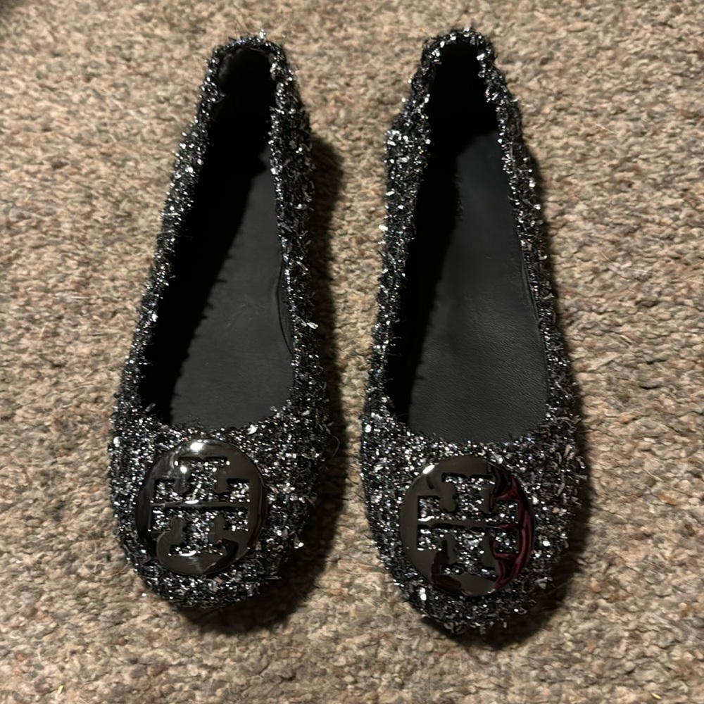 MINNIE TRAVEL BALLET. Size 8.5